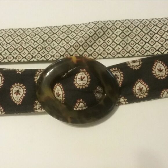 VERA BRADLEY REVERSIBLE NAVY BLUE BELT. - Picture 4 of 5